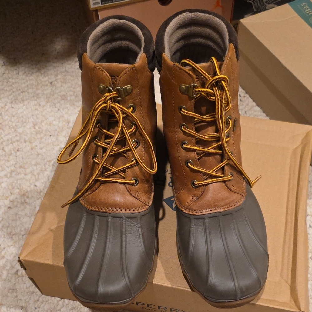 Men's Sperry Duck Boots - Picture 5 of 6